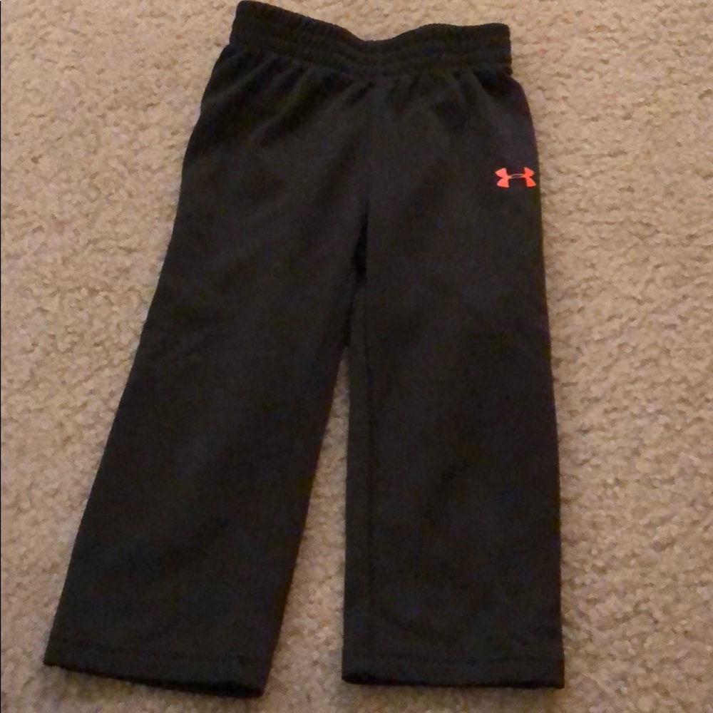 Under armor pants